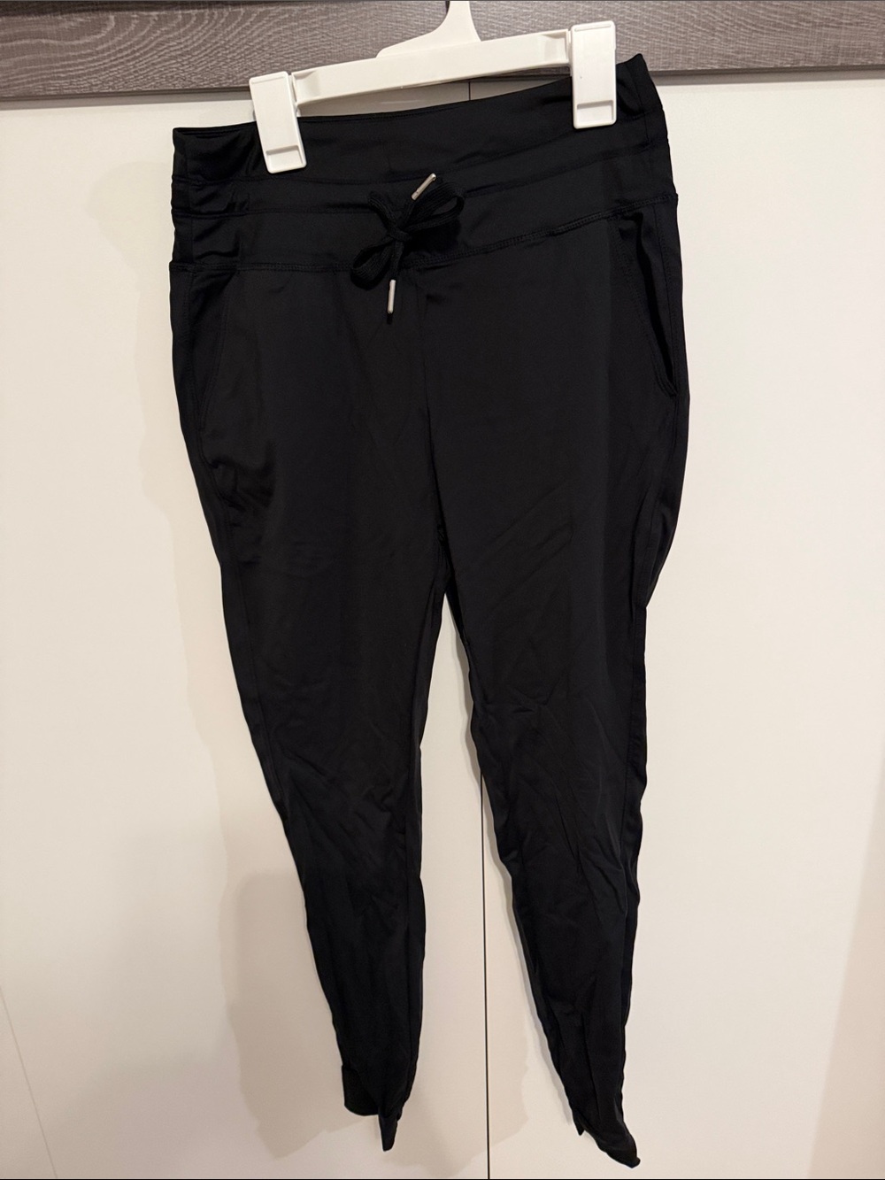 Women's Black Drawstring Ankle Joggers